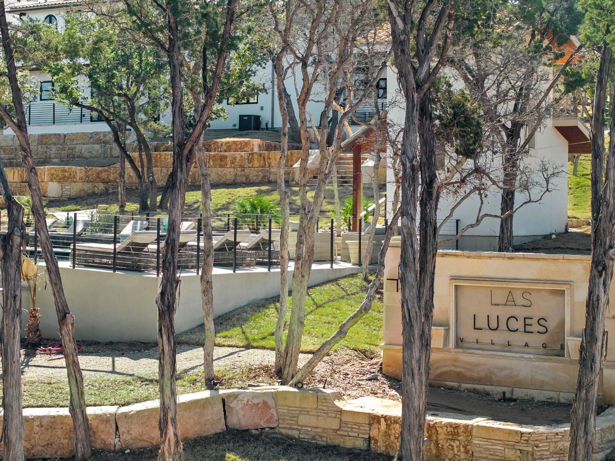 Las Luces Spicewood Екстериор снимка